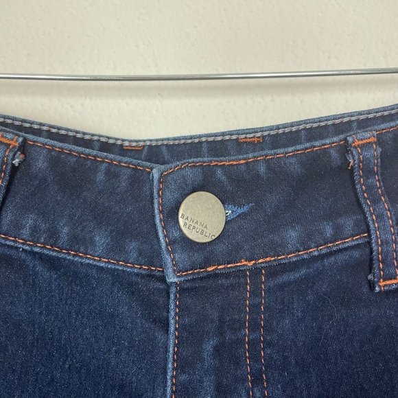 Banana Republic Woman's Sz 28 Dark Wash Low Rise Curvy Boot Jeans - Picture 3 of 9